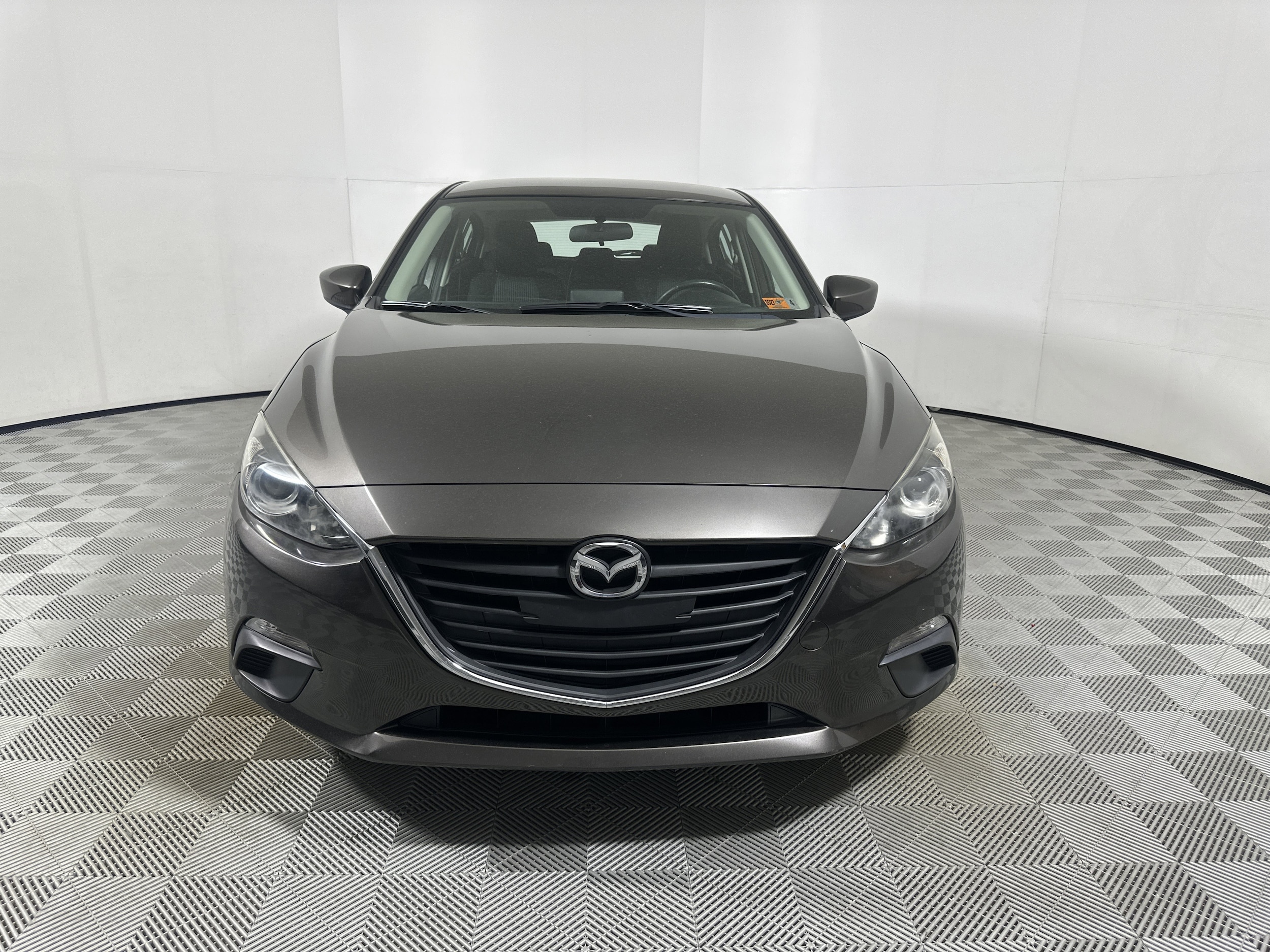 Used 2014 Mazda MAZDA3 i Touring with VIN JM1BM1L76E1206078 for sale in Parkersburg, WV