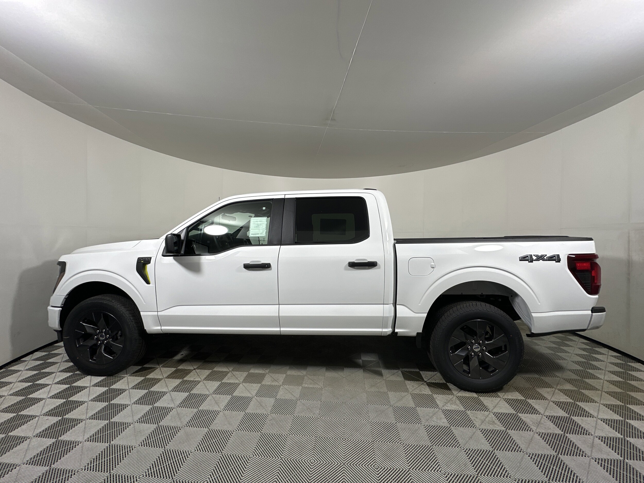 2025 Ford F-150 STX photo 3