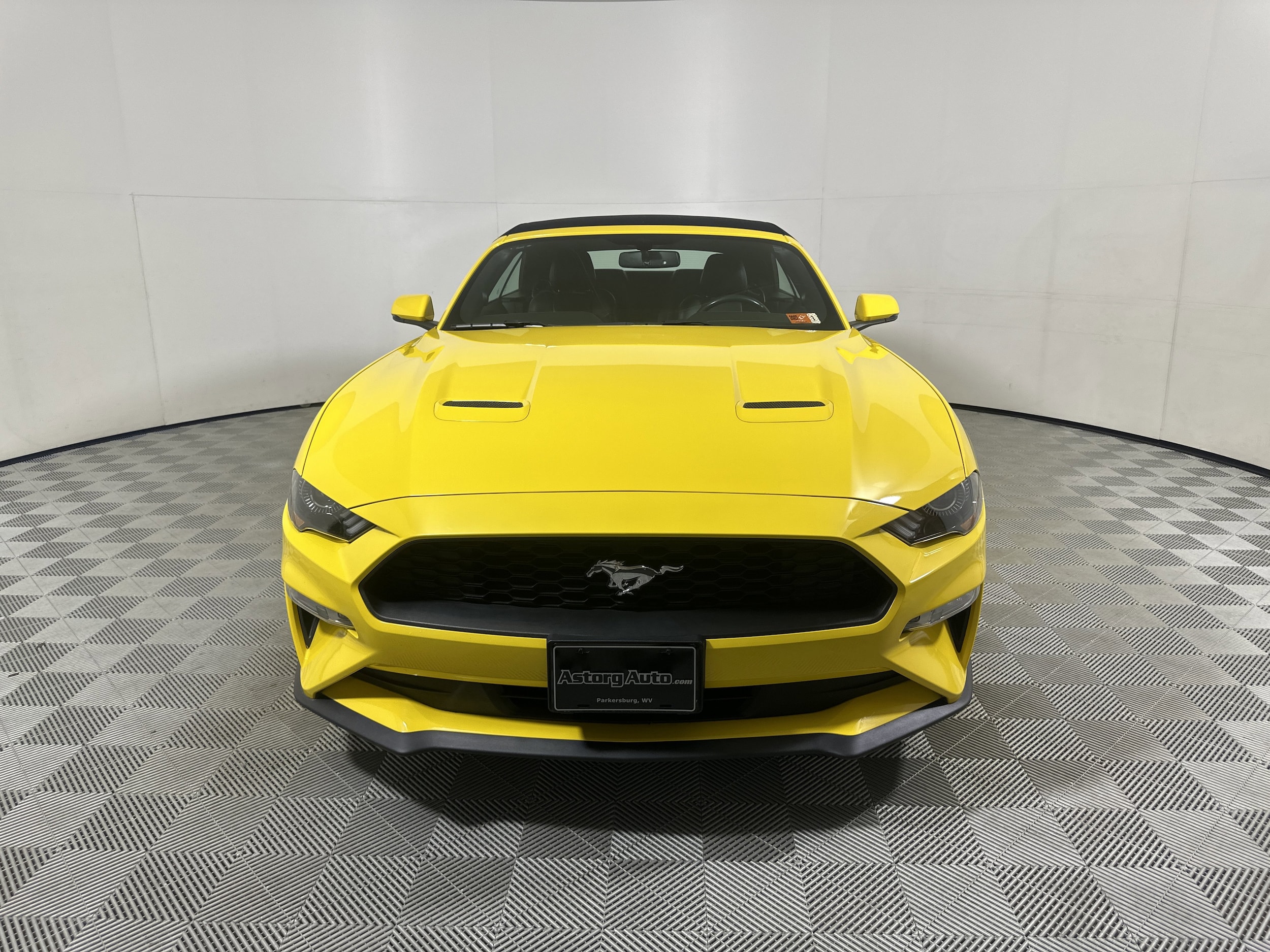 Used 2018 Ford Mustang EcoBoost Premium with VIN 1FATP8UH0J5167427 for sale in Parkersburg, WV
