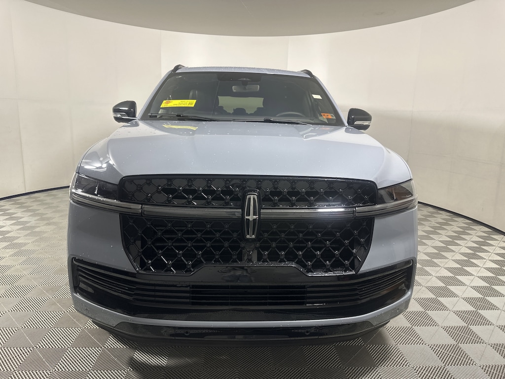 New 2025 Lincoln Navigator Reserve-L SUV