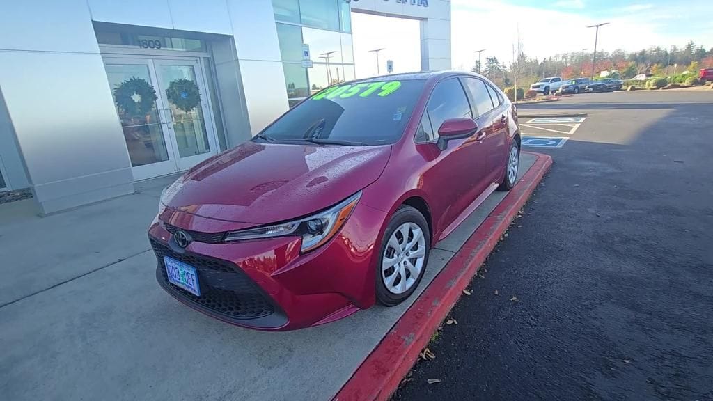 2022 Toyota Corolla LE