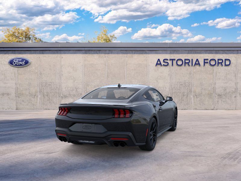 2025 Ford Mustang GT Fastback - Photo 8