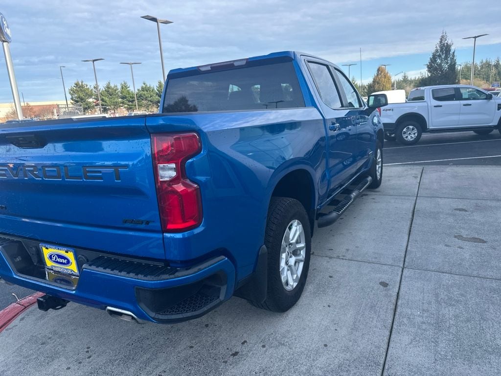 2023 Chevrolet Silverado 1500 RST photo 4