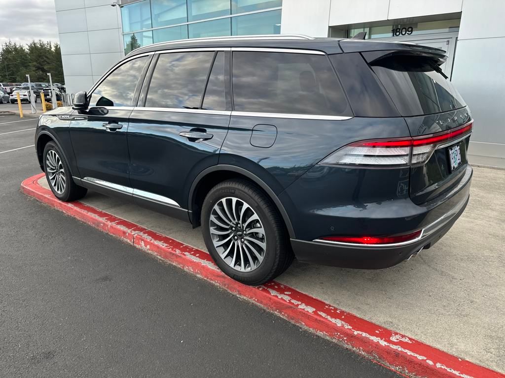 5LM5J7XC9RGL10611