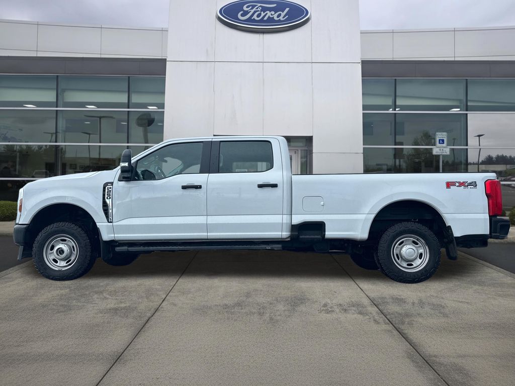 2024 Ford F-250 Super Duty XL