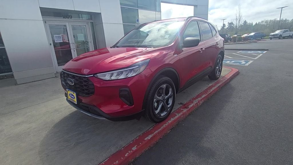 2025 Ford Escape