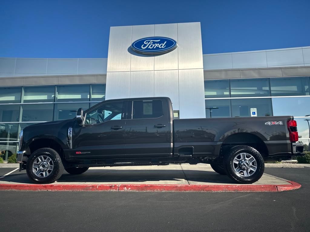 2024 Ford F-350SD Lariat