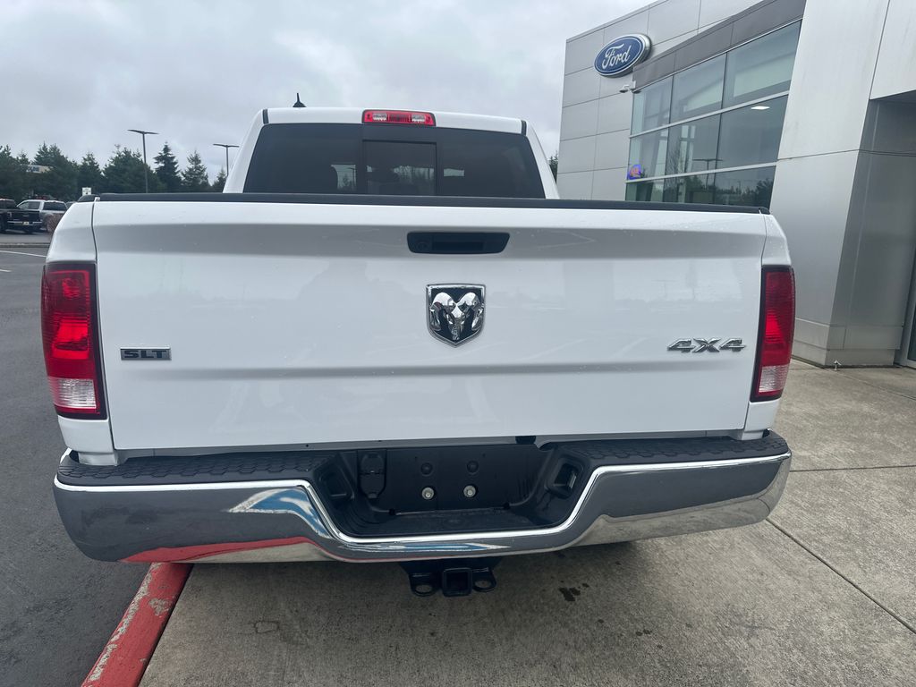 2023 Ram 1500 Classic SLT photo 3