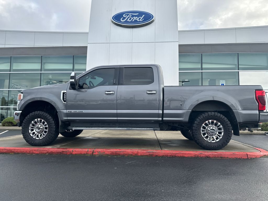 2022 Ford F-250 Super Duty XLT's photo