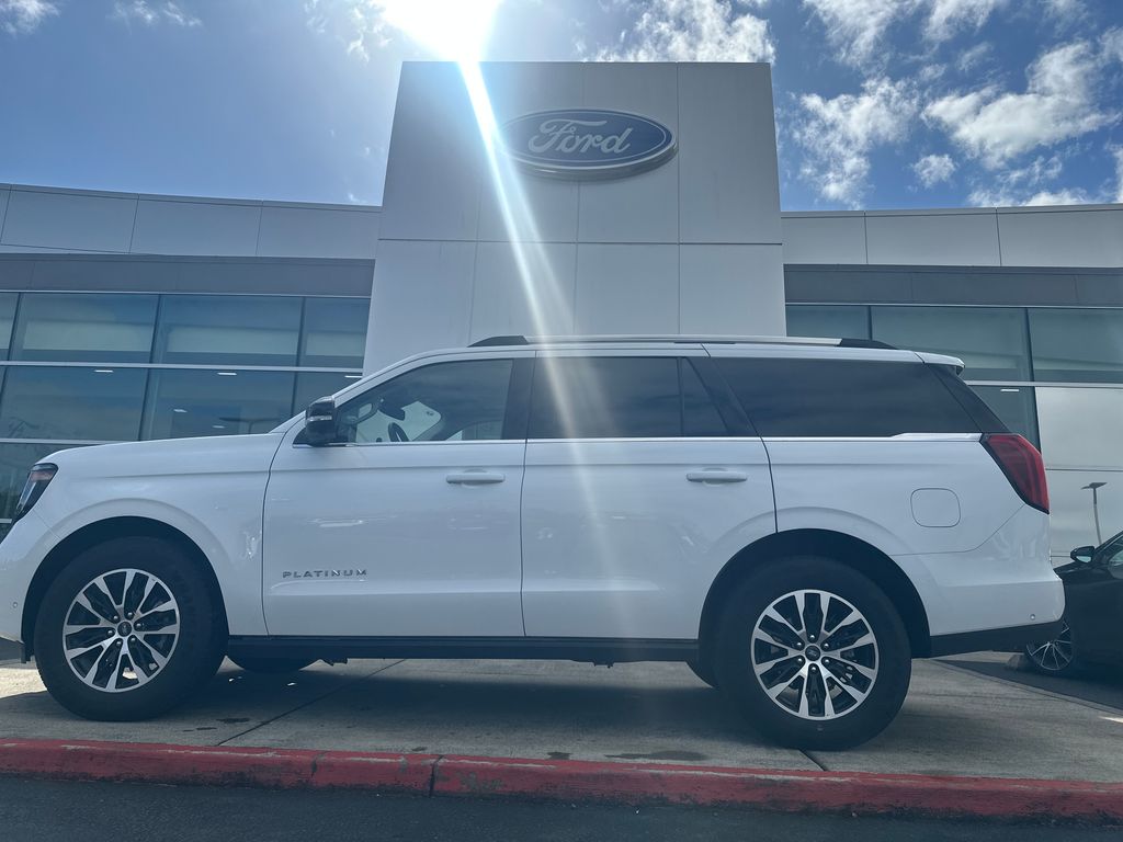2025 Ford Expedition Platinum 4x4's photo