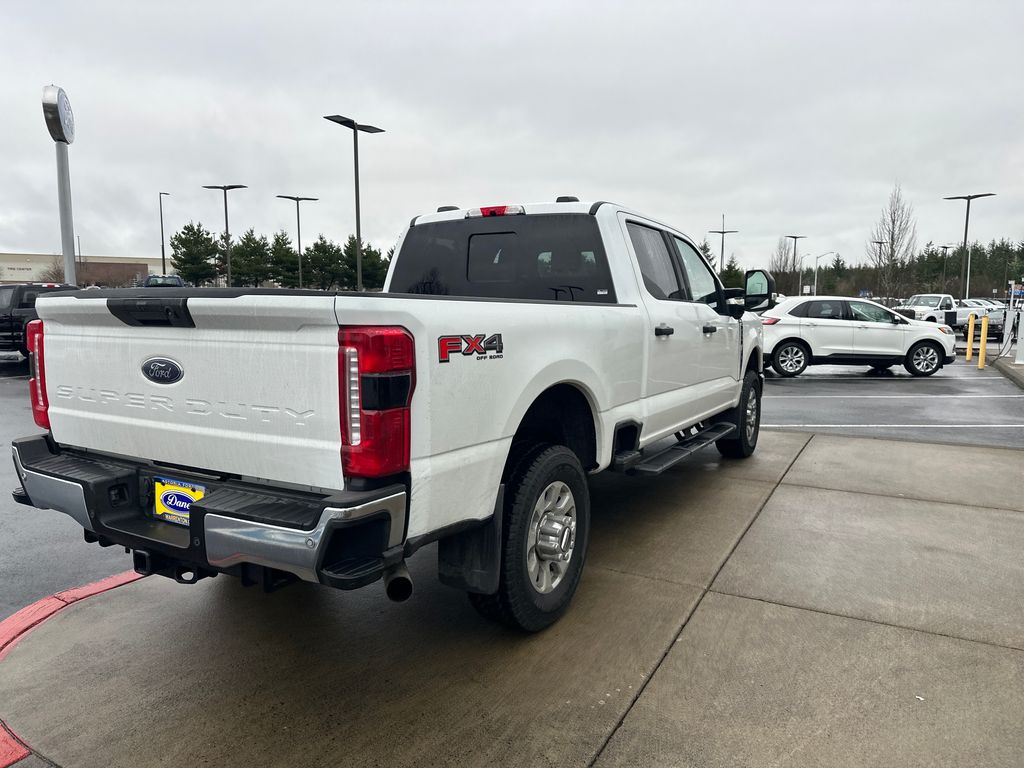 2023 Ford F-250 photo 4