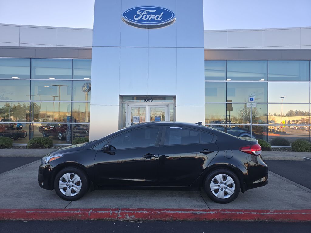 2018 Kia FORTE LX