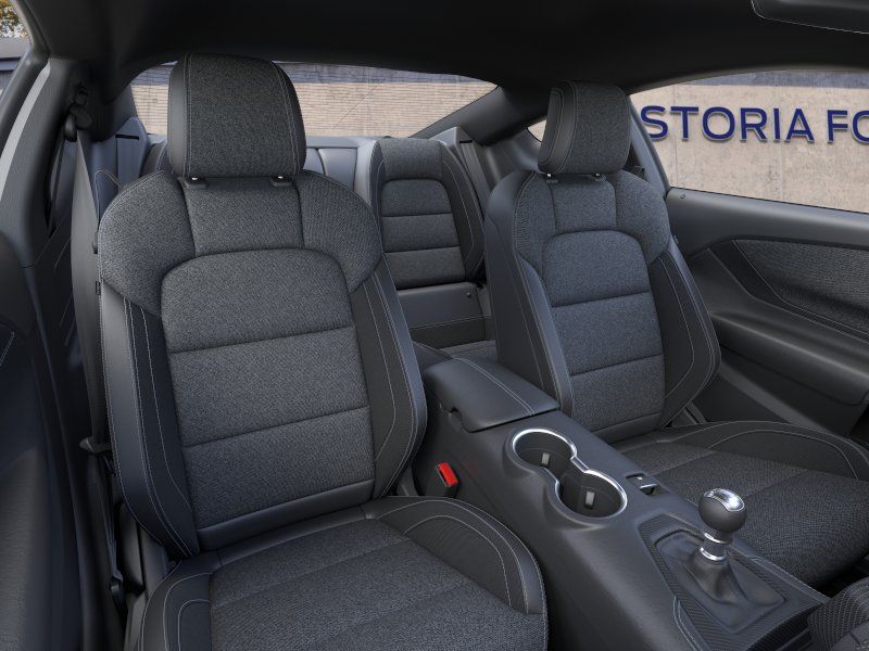 2025 Ford Mustang GT Fastback - Photo 10