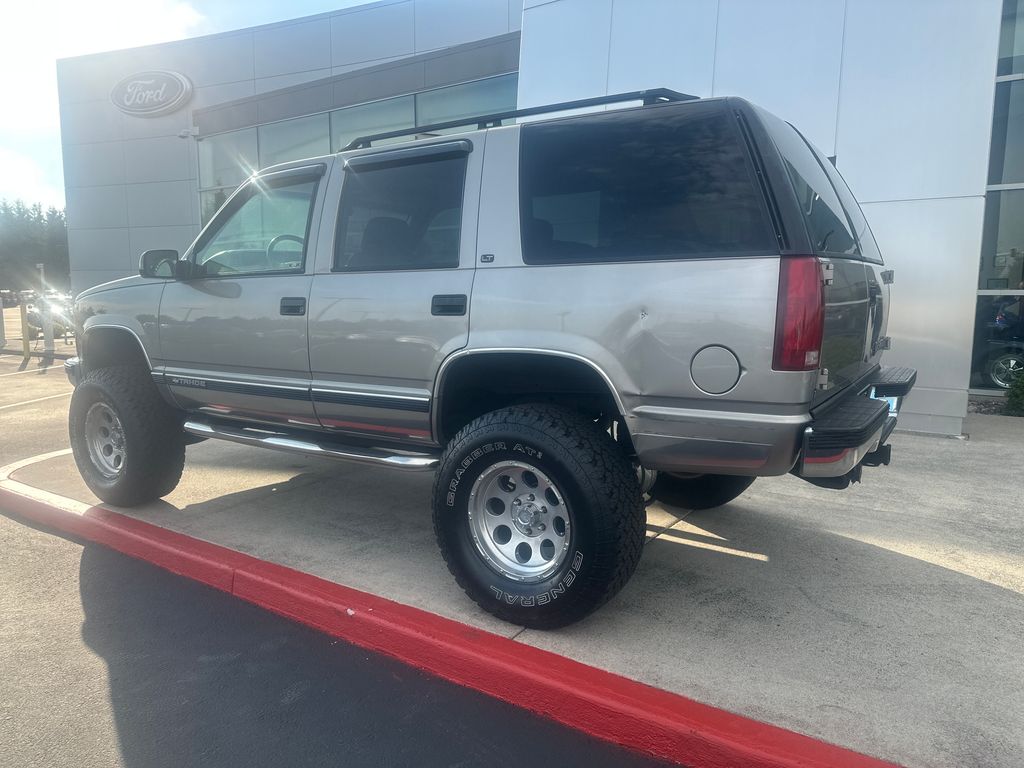Used 1999 Chevrolet Tahoe LS with VIN 1GNEK13R9XJ539518 for sale in Warrenton, OR