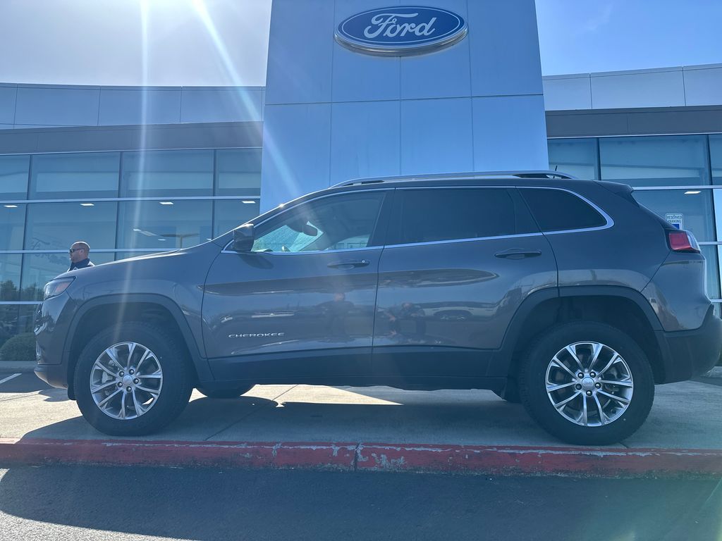 2021 Jeep Cherokee Latitude Lux 4X4's photo