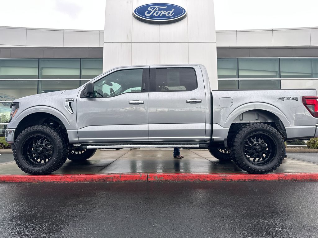 2024 Ford F-150 XLT Truck