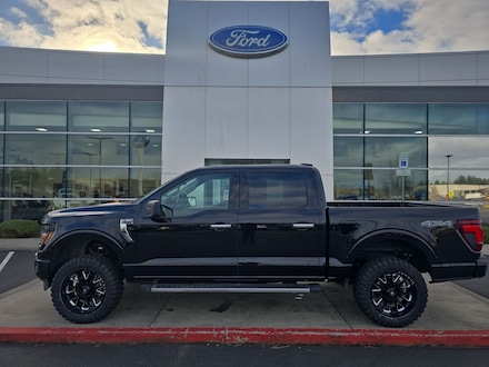 2025 Ford F-150 XLT Truck