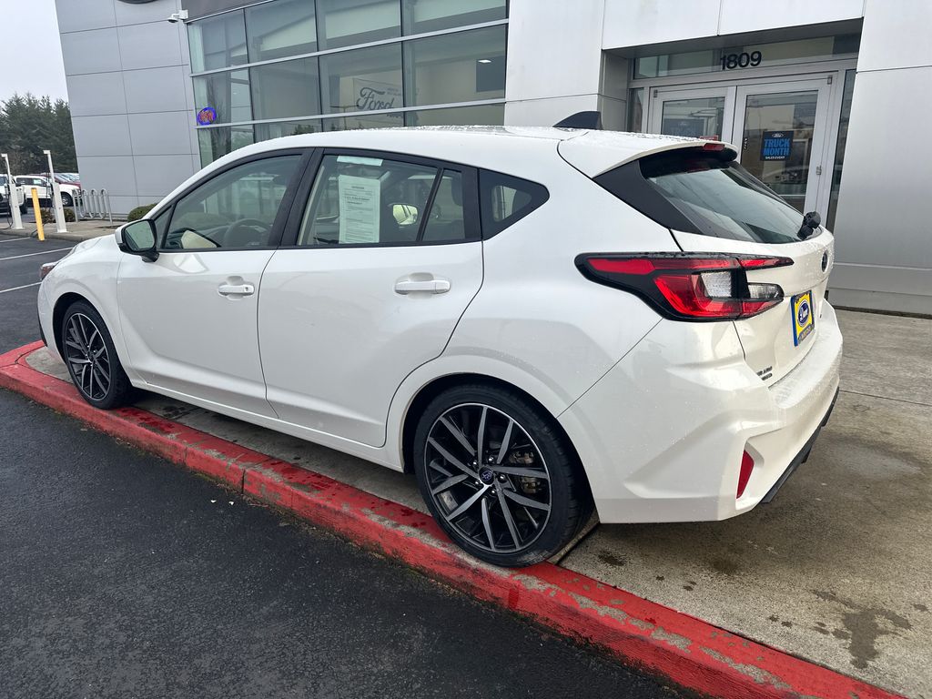 2024 Subaru Impreza Sport photo 2