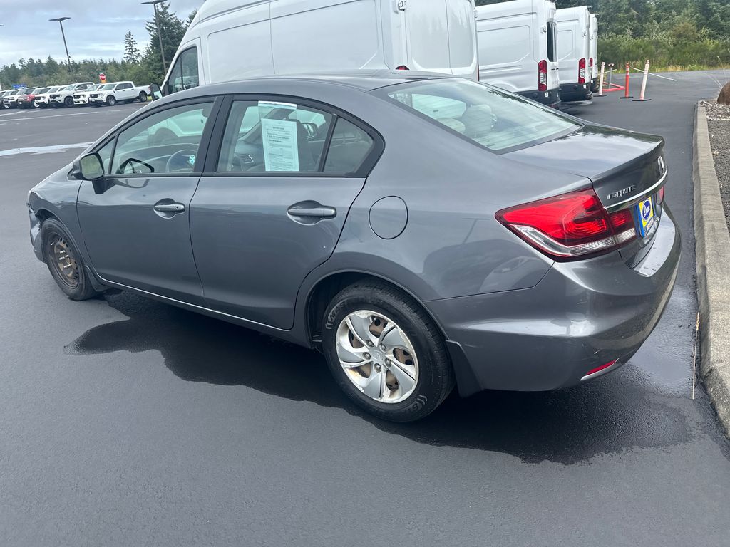Used 2013 Honda Civic LX with VIN 19XFB2F59DE201640 for sale in Warrenton, OR