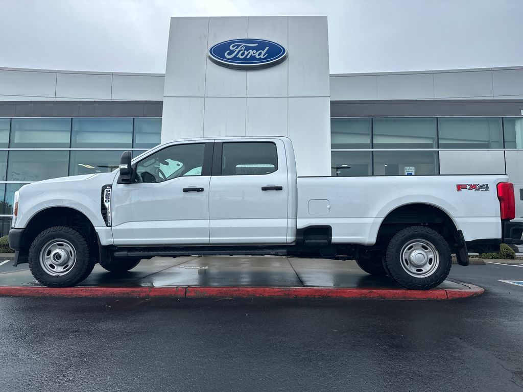 2024 Ford F-250 Super Duty XL