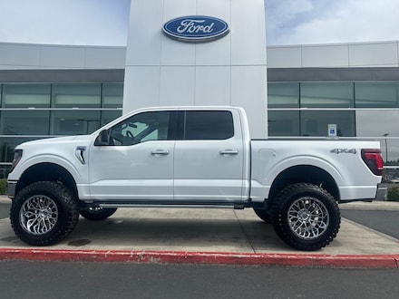 2025 Ford F-150 XLT Truck