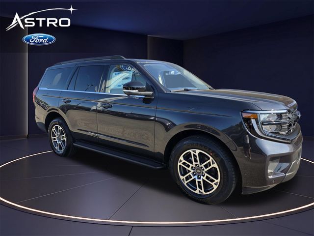 2025 Ford Expedition Active's photo