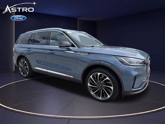 2025 Lincoln Aviator Reserve AWD's photo