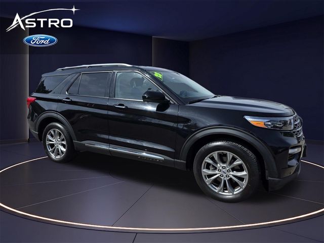 2023 Ford Explorer Limited 4WD's photo