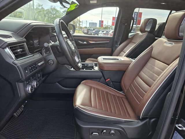 2024 GMC Yukon Denali Ultimate - Photo 12