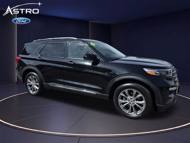 2023 Ford Explorer Limited 4WD's photo