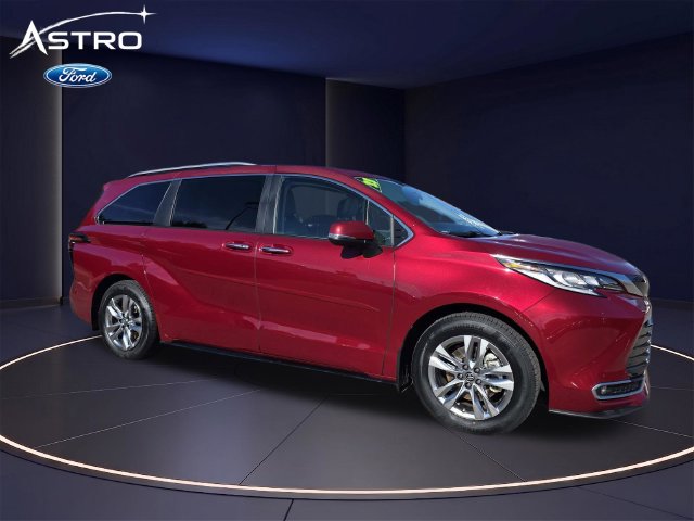 2023 Toyota Sienna