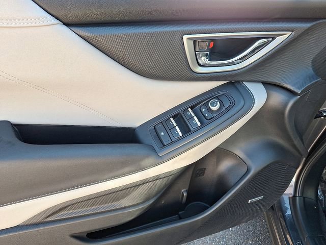 2023 Subaru Forester Limited - Photo 12