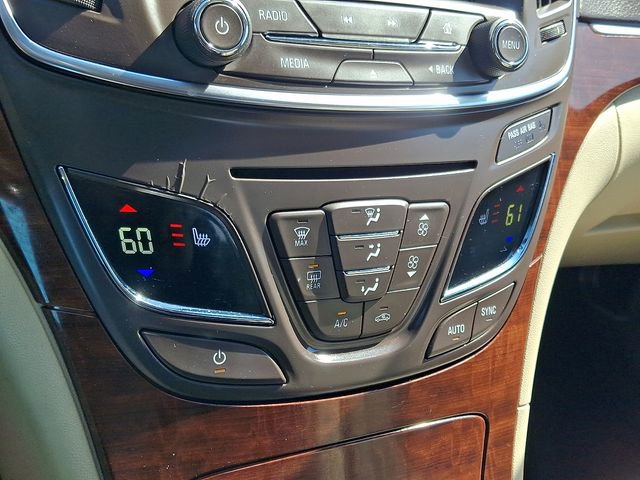 2015 Buick Regal Base - Photo 16