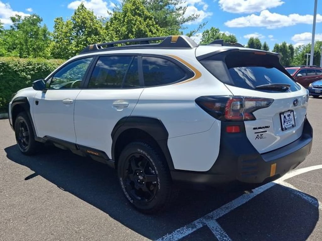 Used 2024 Subaru Outback Wilderness SUV