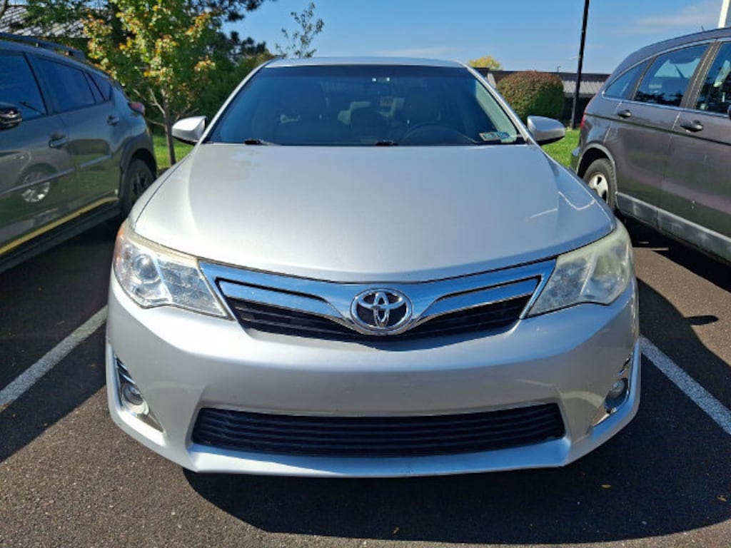 Used 2013 Toyota Camry XLE Sedan