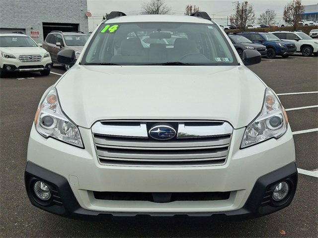 2014 Subaru Outback 2.5i photo 2