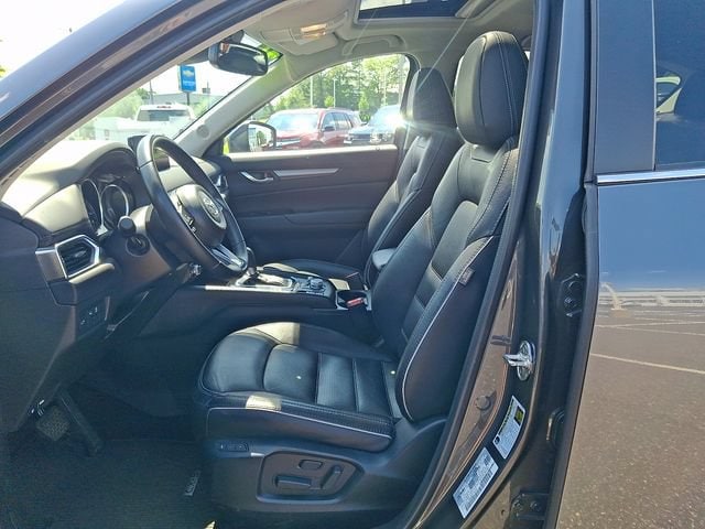 2025 Mazda CX-5 S Preferred package - Photo 13