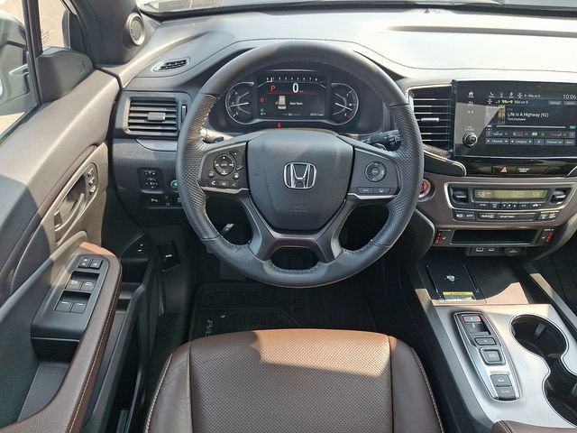 2024 Honda Passport EX-L - Photo 11