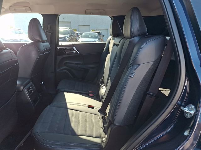 2024 Mitsubishi Outlander SE - Photo 10