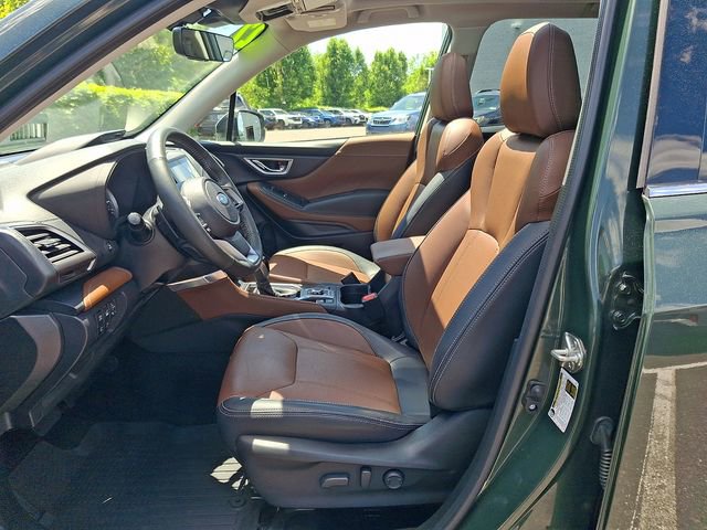 2022 Subaru Forester Touring - Photo 14