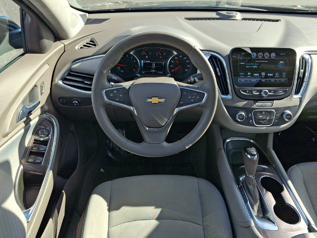 2018 Chevrolet Malibu 1LT - Photo 11