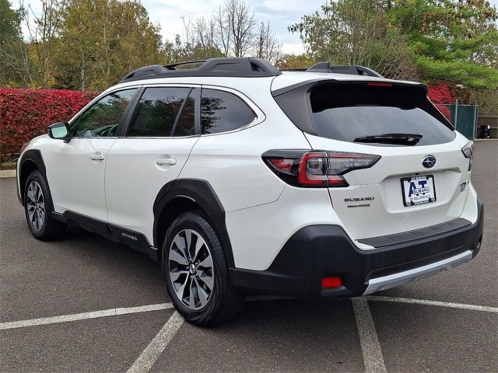 Used 2023 Subaru Outback Limited