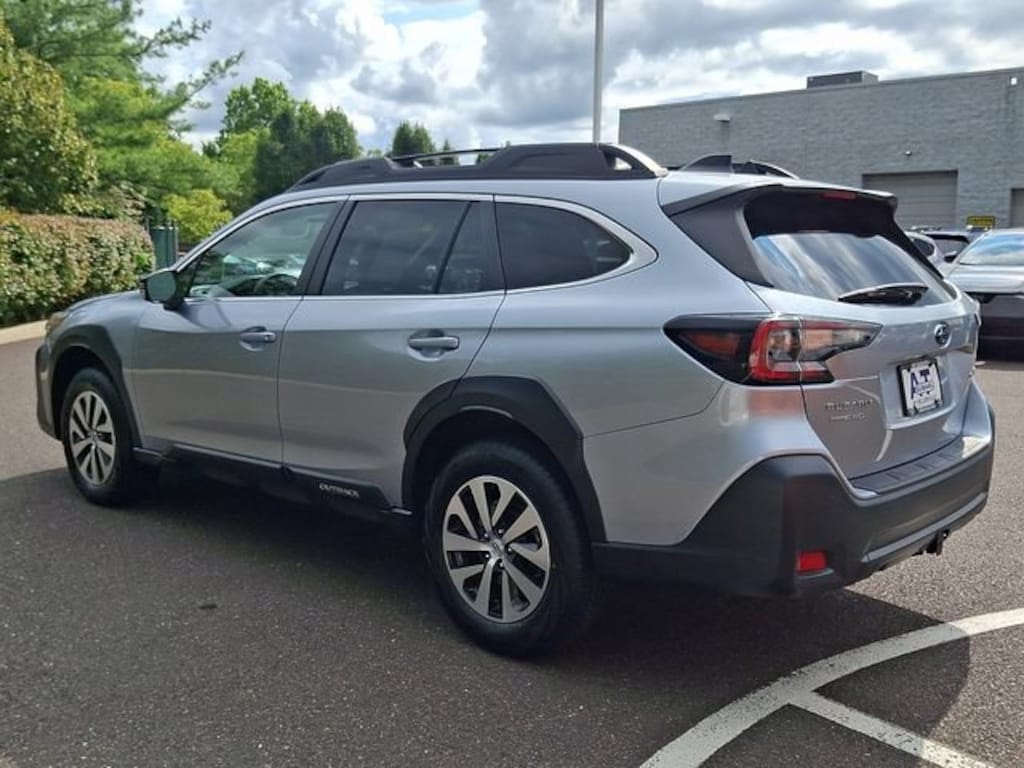 Used 2024 Subaru Outback Premium
