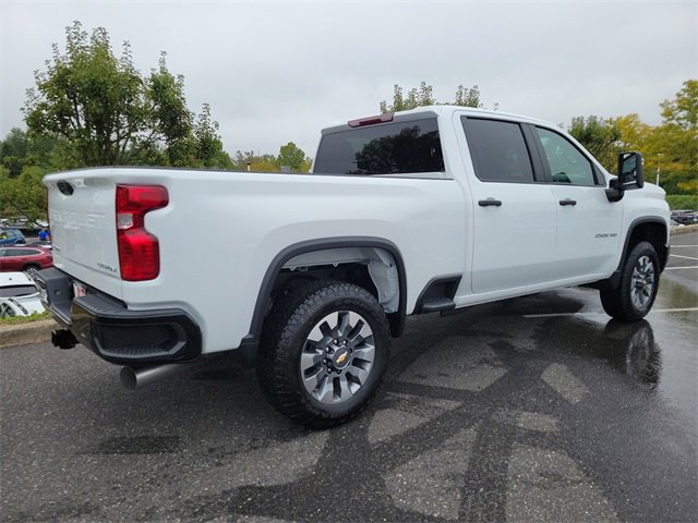 2024 Chevrolet Silverado 2500HD Custom photo 4