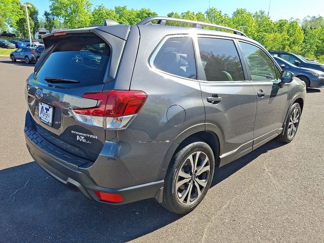 2023 Subaru Forester Limited - Photo 6