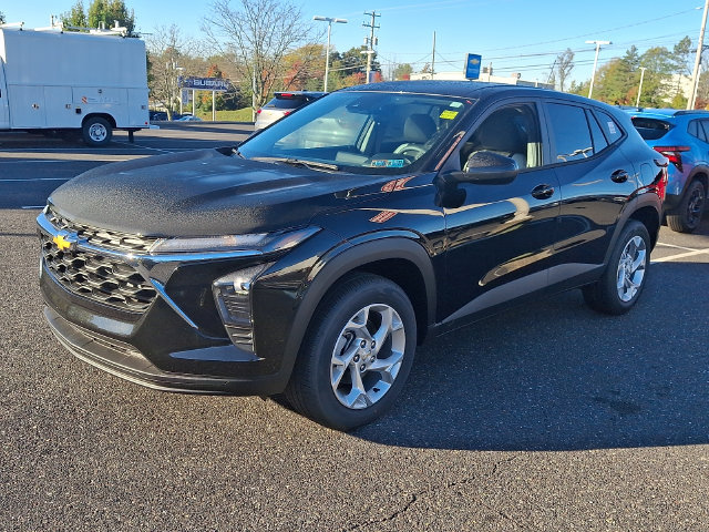 New 2026 Chevrolet Trax LS SUV