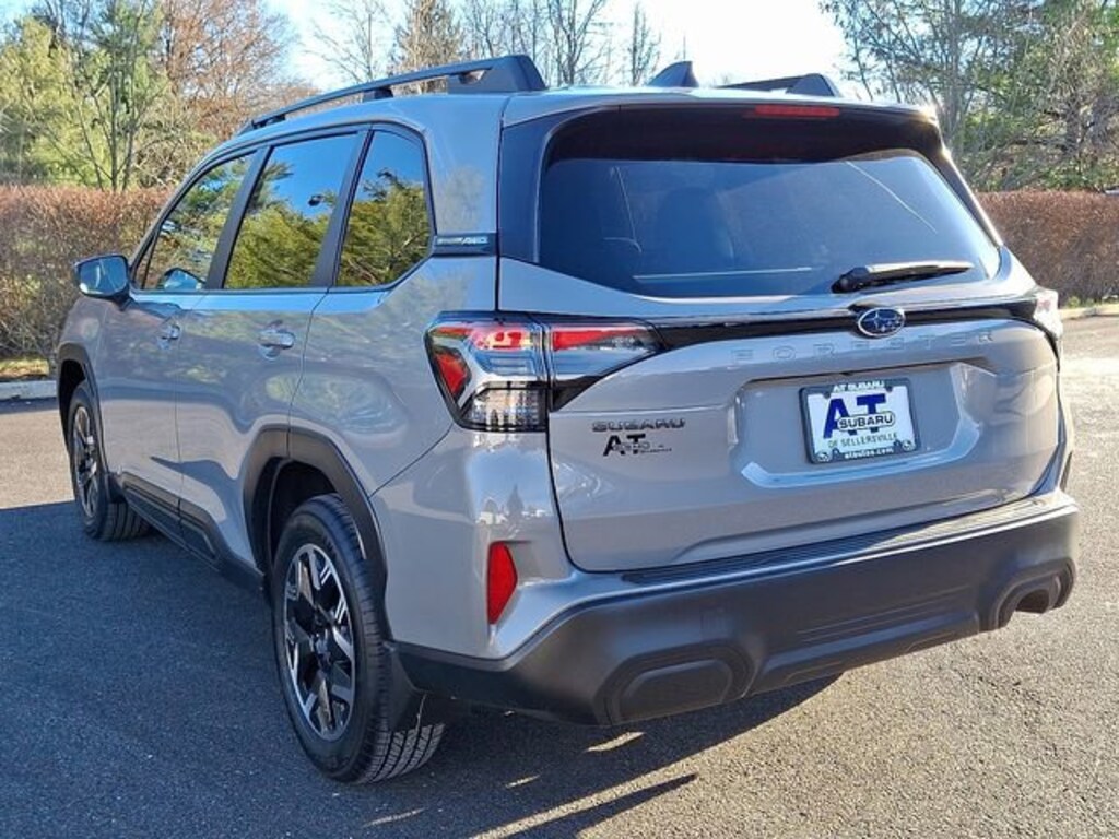 Used 2025 Subaru Forester Premium