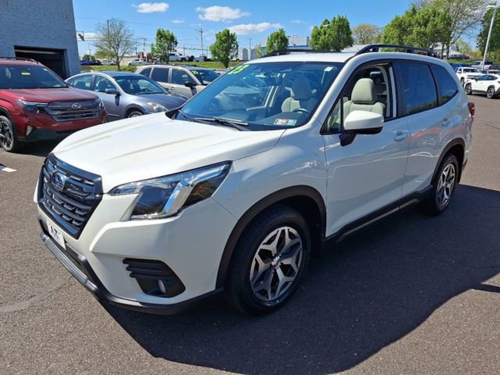 Used 2023 Subaru Forester Premium SUV