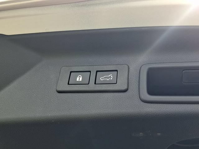 2026 Subaru Forester Premium - Photo 29
