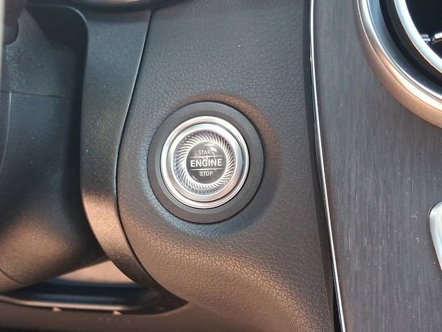2021 Mercedes-Benz GLC GLC300 - Photo 25